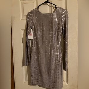 Cute shimmering long sleeve dress